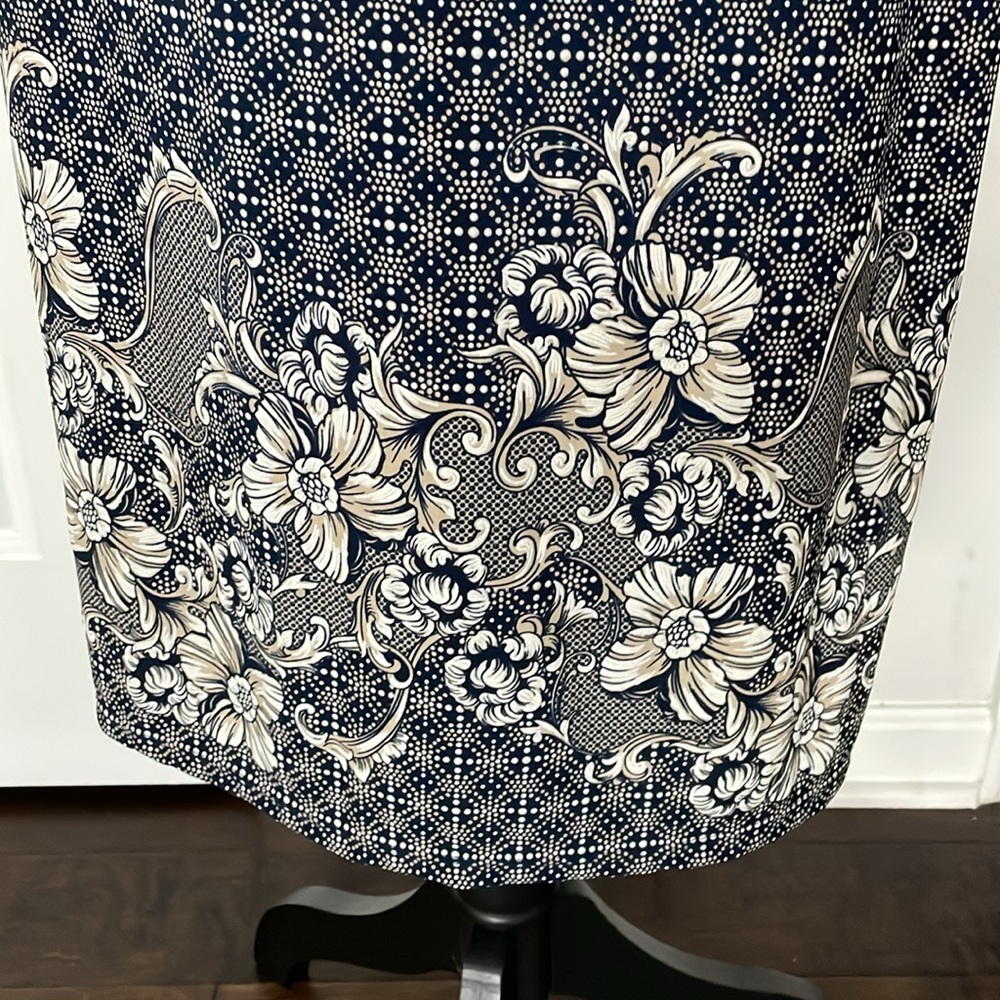 Glamour Dress Women Size 14P Navy Gray White Print Slim Cut Trumpet Sleeves - Picture 6 of 11